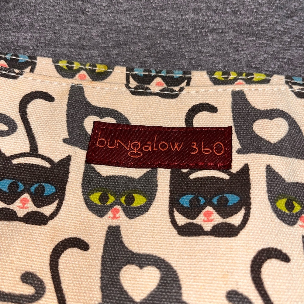 Bungalow 360 Cat Pattern Shoulder Bag - Cream and Gray - Picture 5 of 10